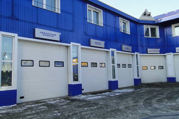 Промышленные ворота DoorHan в Шымкенте с установкой