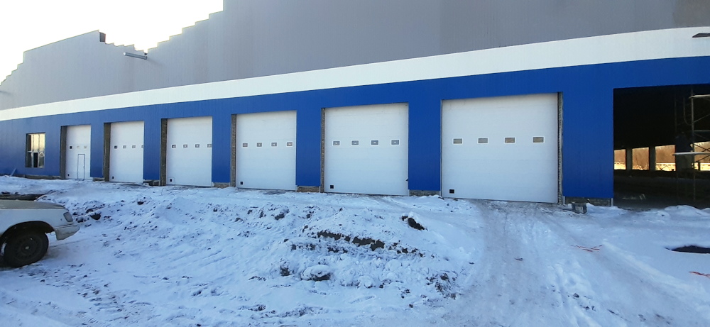 Промышленные ворота DoorHan в Шымкенте с установкой